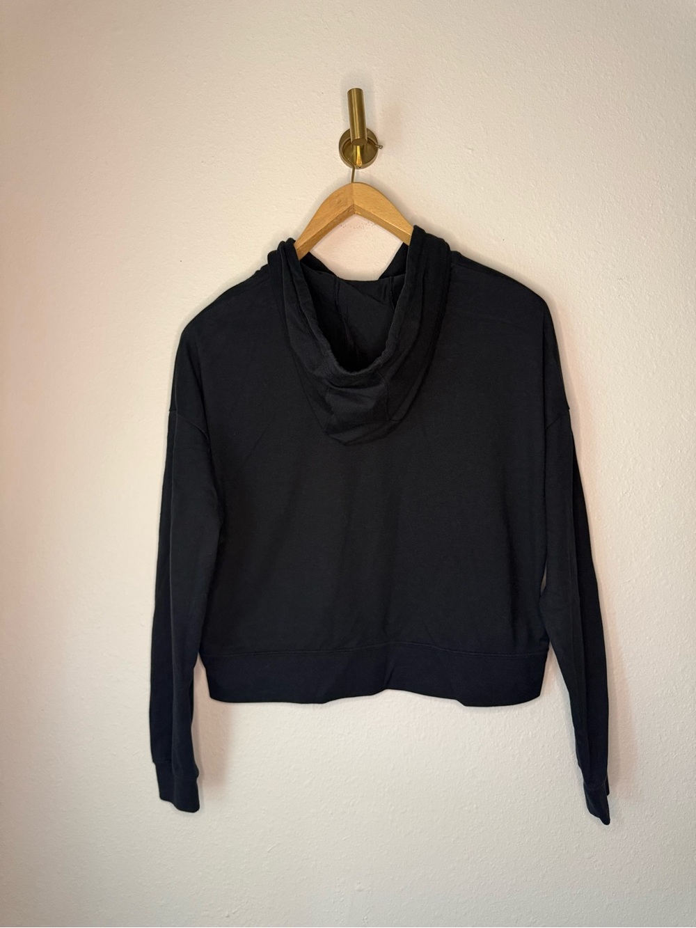 Nike Women’s Black Cropped Full Zip Hoodie size M - Picture 2 of 4